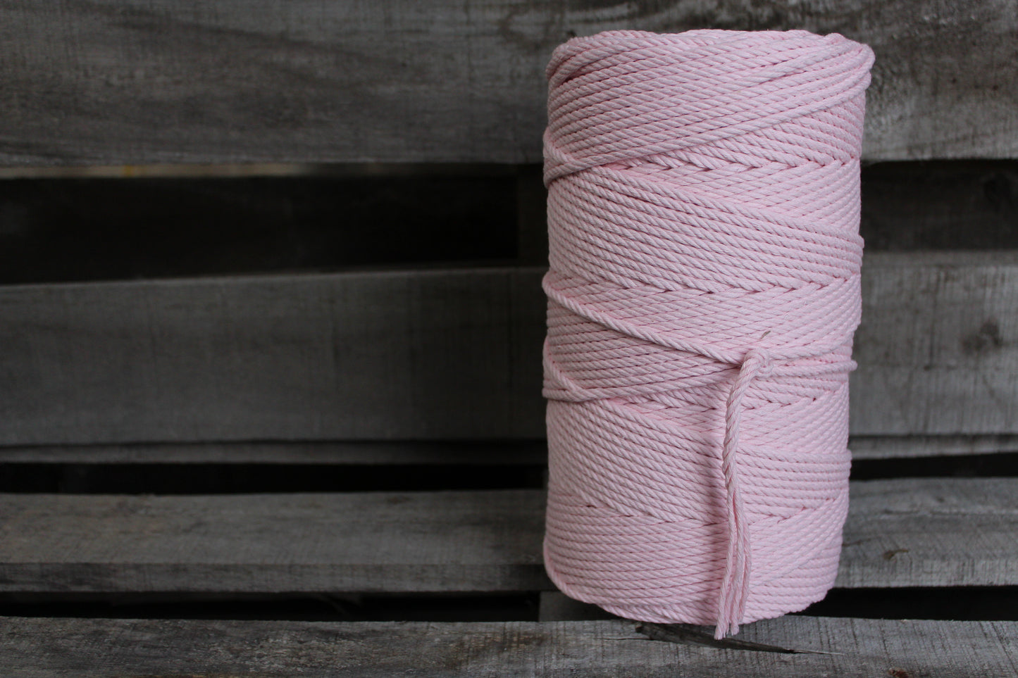 4.5mm Twisted Rope Pastel Pink