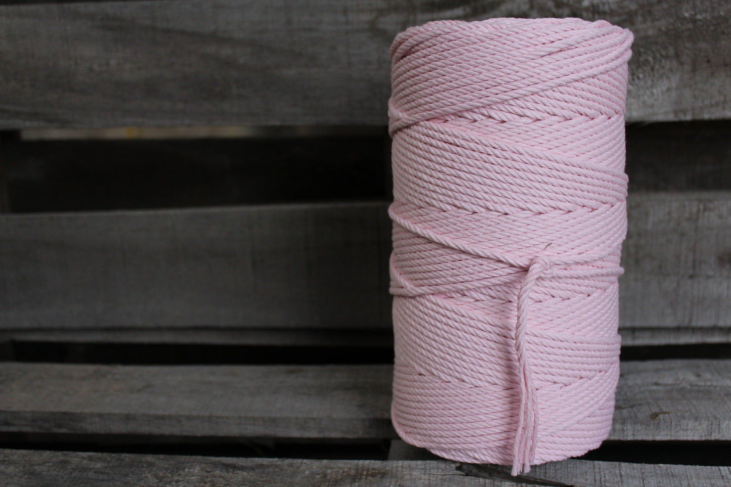 4.5mm Twisted Rope Pastel Pink